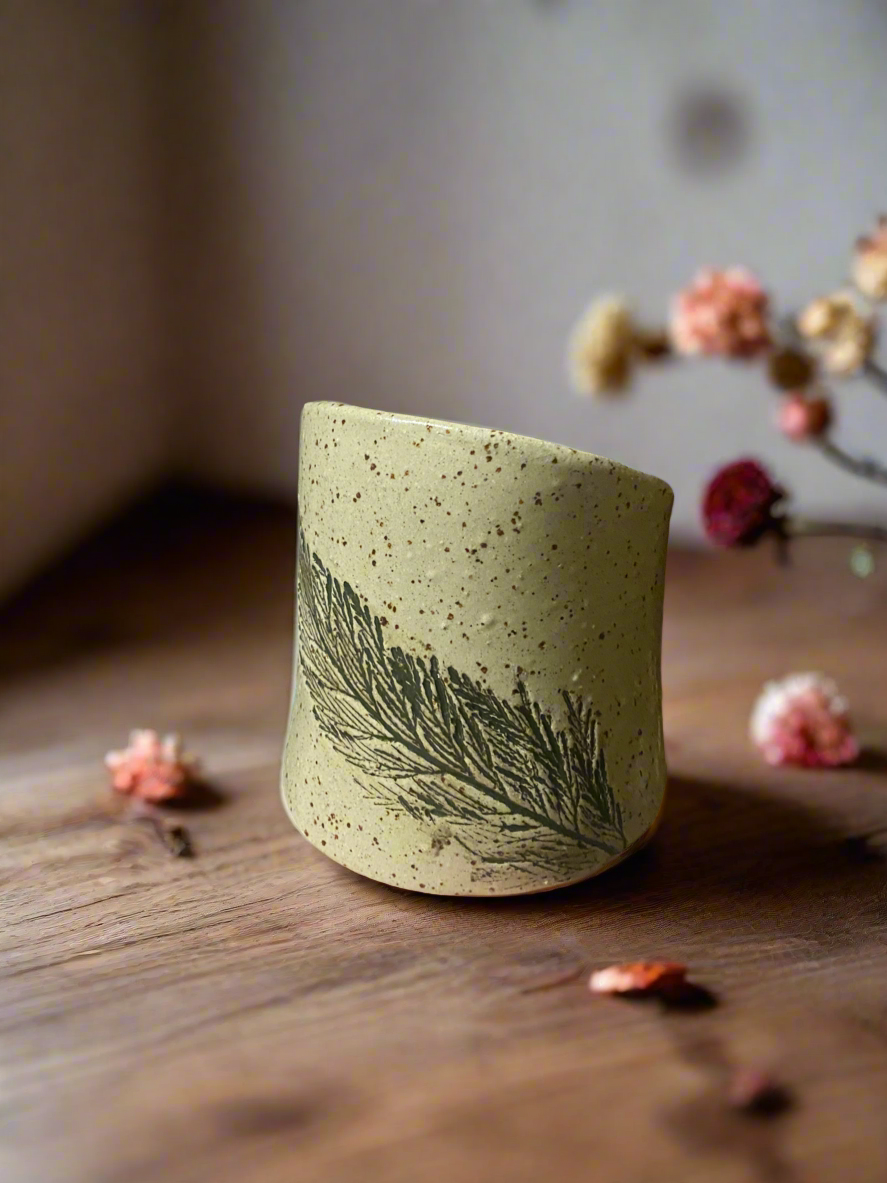 Feather Design Pottery Candle